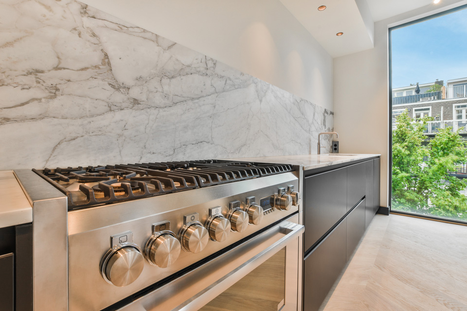 keuken met oven - calacatta